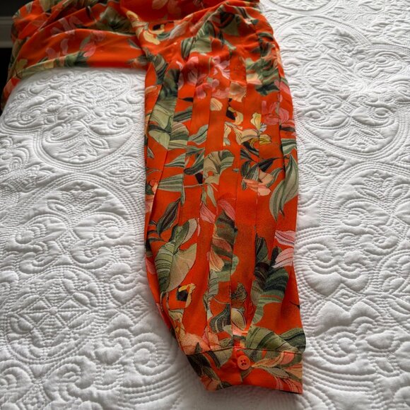 Chico's Size 14 Orchid Pleated Sleeve Blouse, Like New, Sheer, Lightweight - Picture 7 of 9